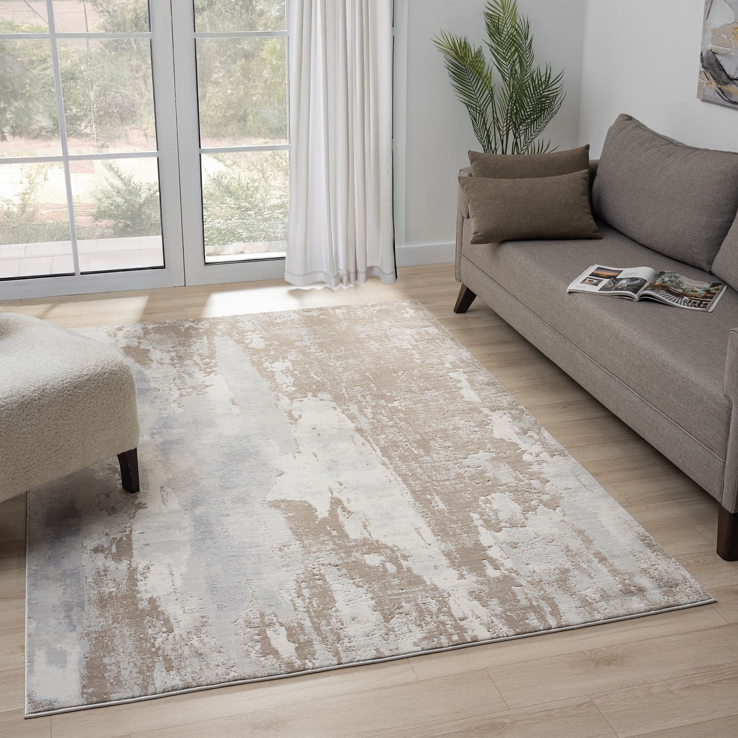 Lavish Slate in Cream Rug