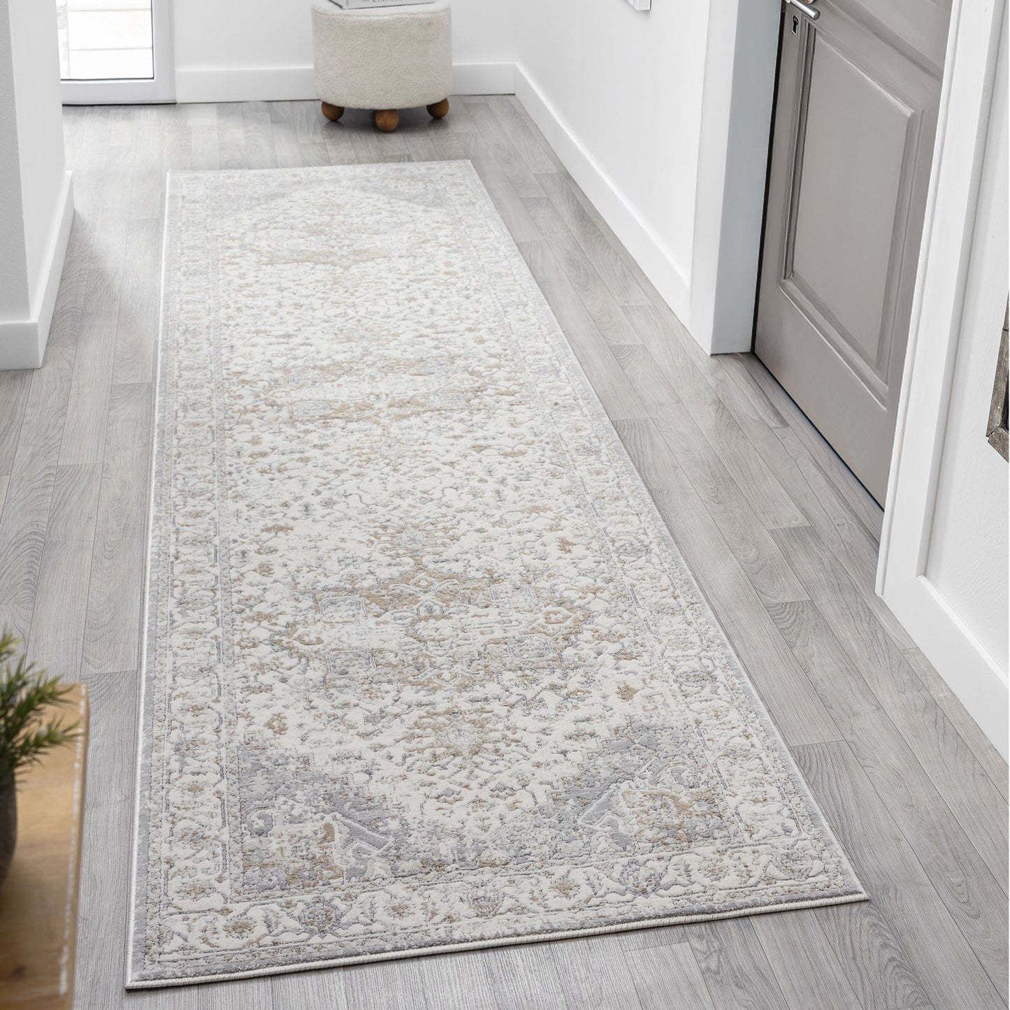 Lavish Frost in Cream : Runner Rug