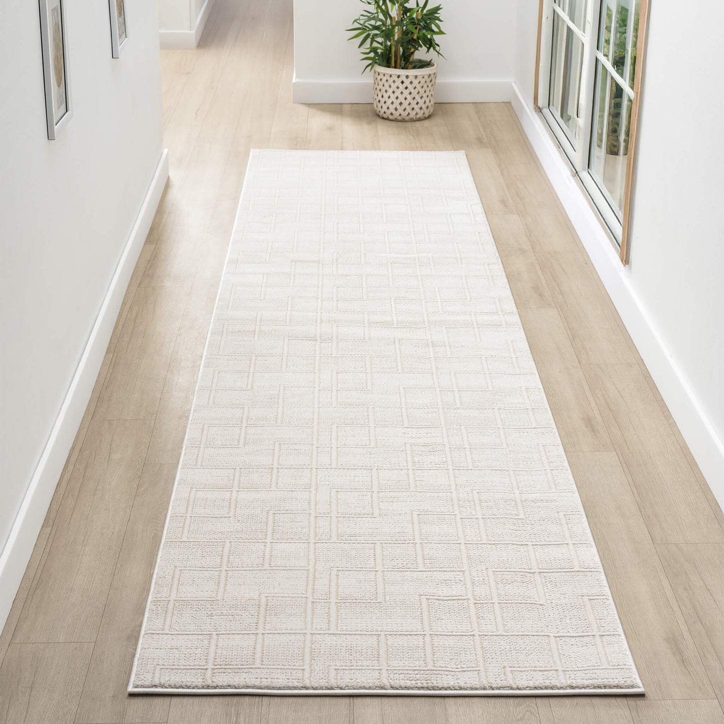 Luxley 598 Linen Runner