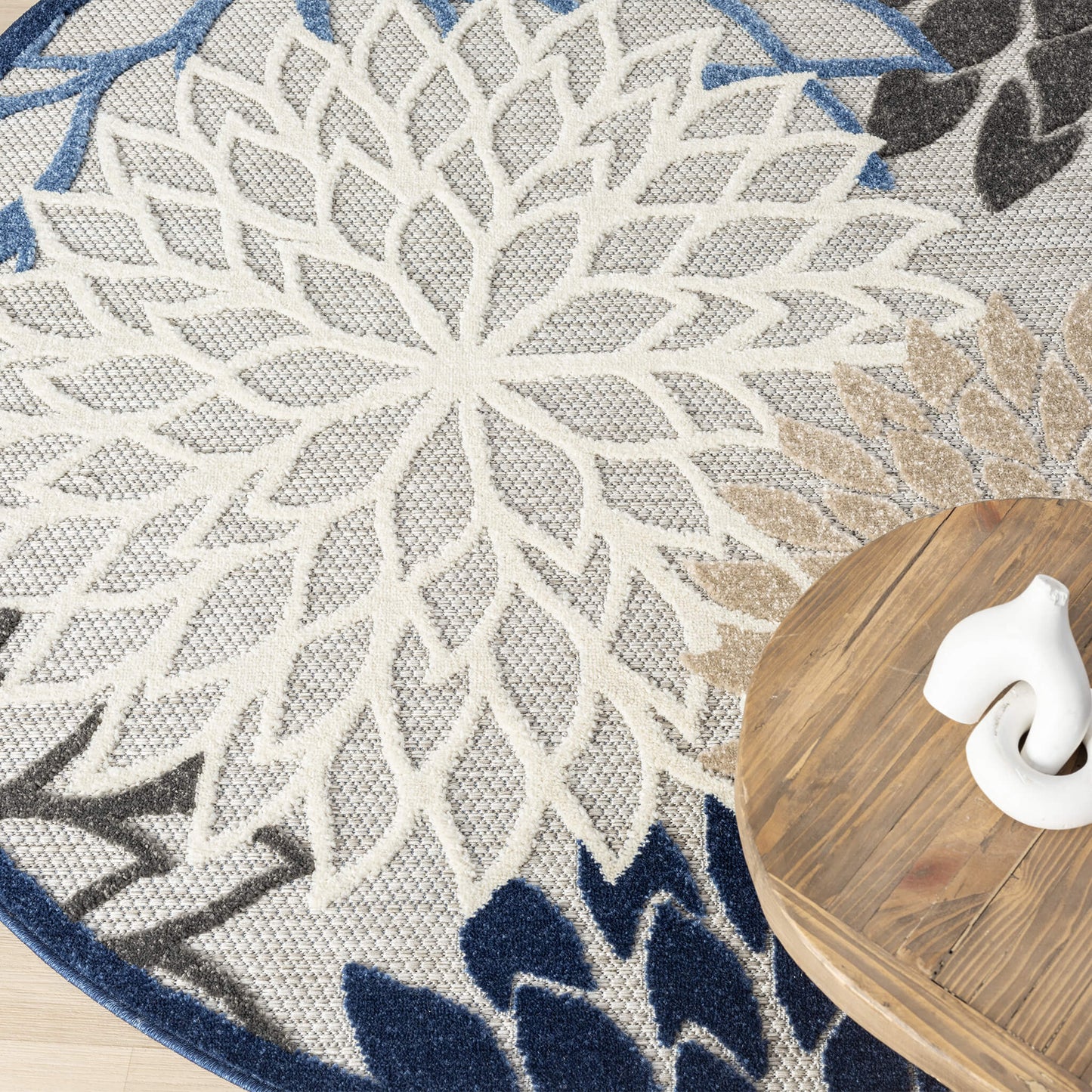 Monaco Floral in Blue : Round Rug