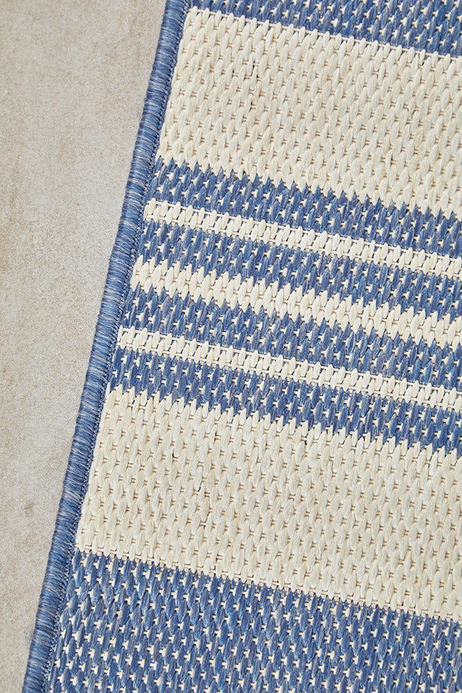 Newport Alvi in Blue : Runner Rug