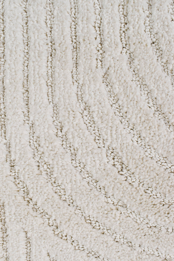 Ontario Velvet in Ivory Rug