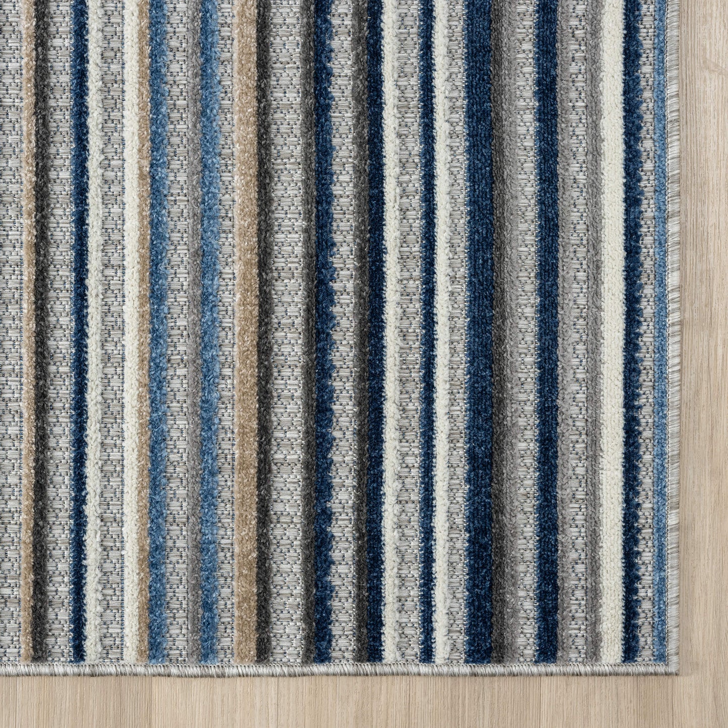 Paradise Cloud Floral Patterns & Shed Resistant in Grey : Runner Rug