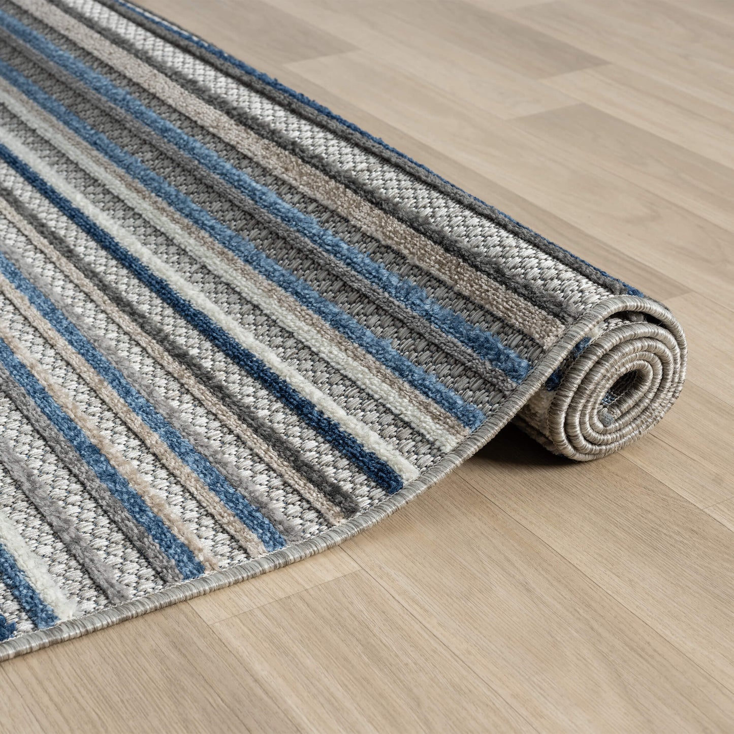 Paradise Cloud Floral Patterns & Shed Resistant in Grey : Runner Rug