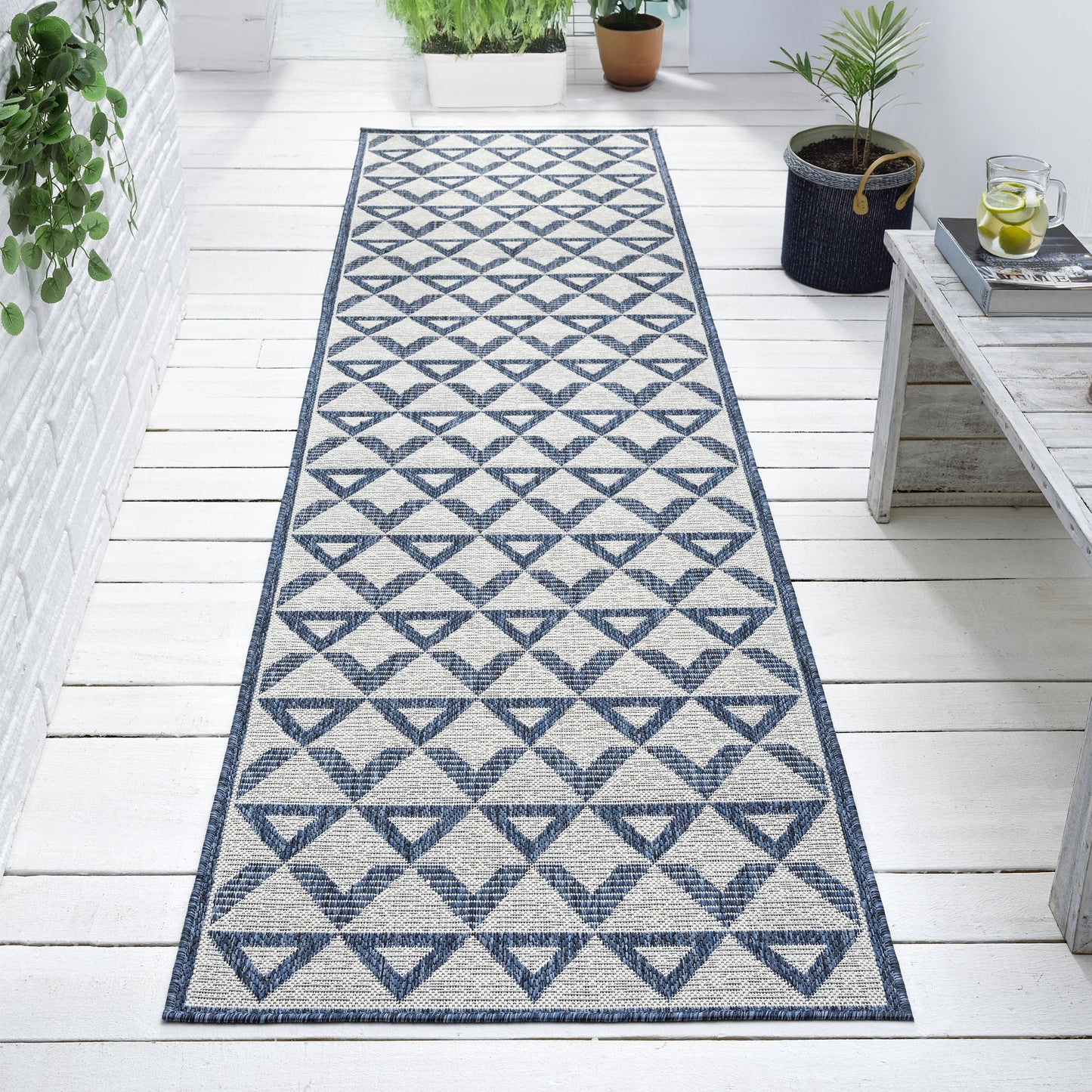 Patio Indigo in Blue : Runner Rug