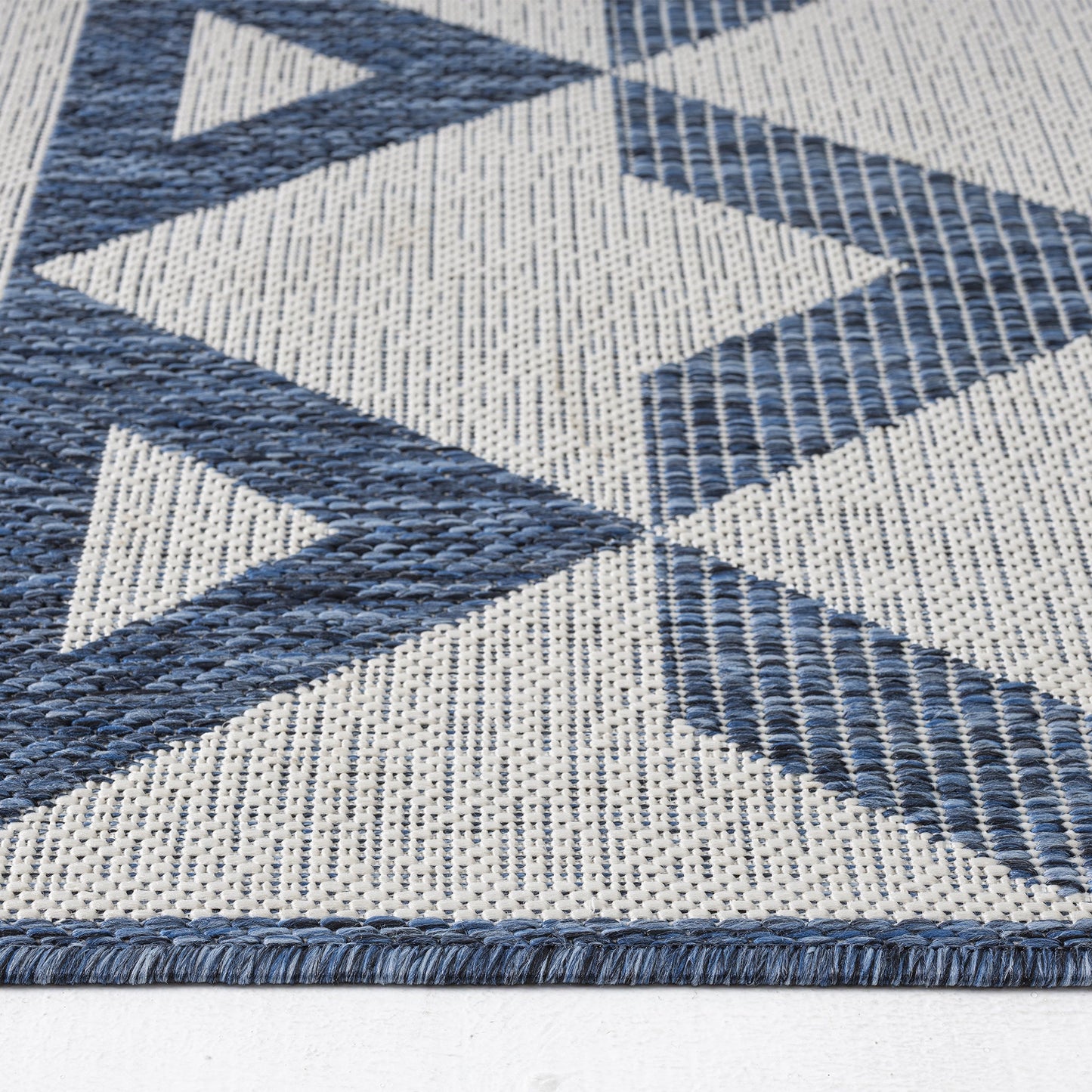 Patio Indigo in Blue : Runner Rug