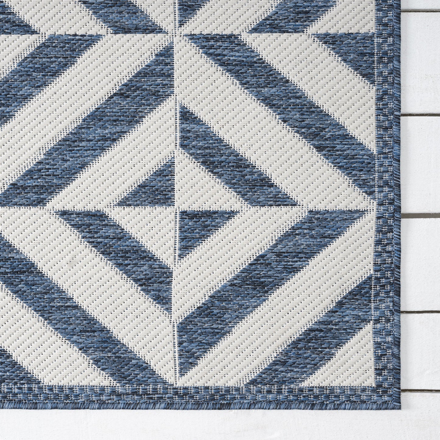 Patio Aqua in Blue : Runner Rug