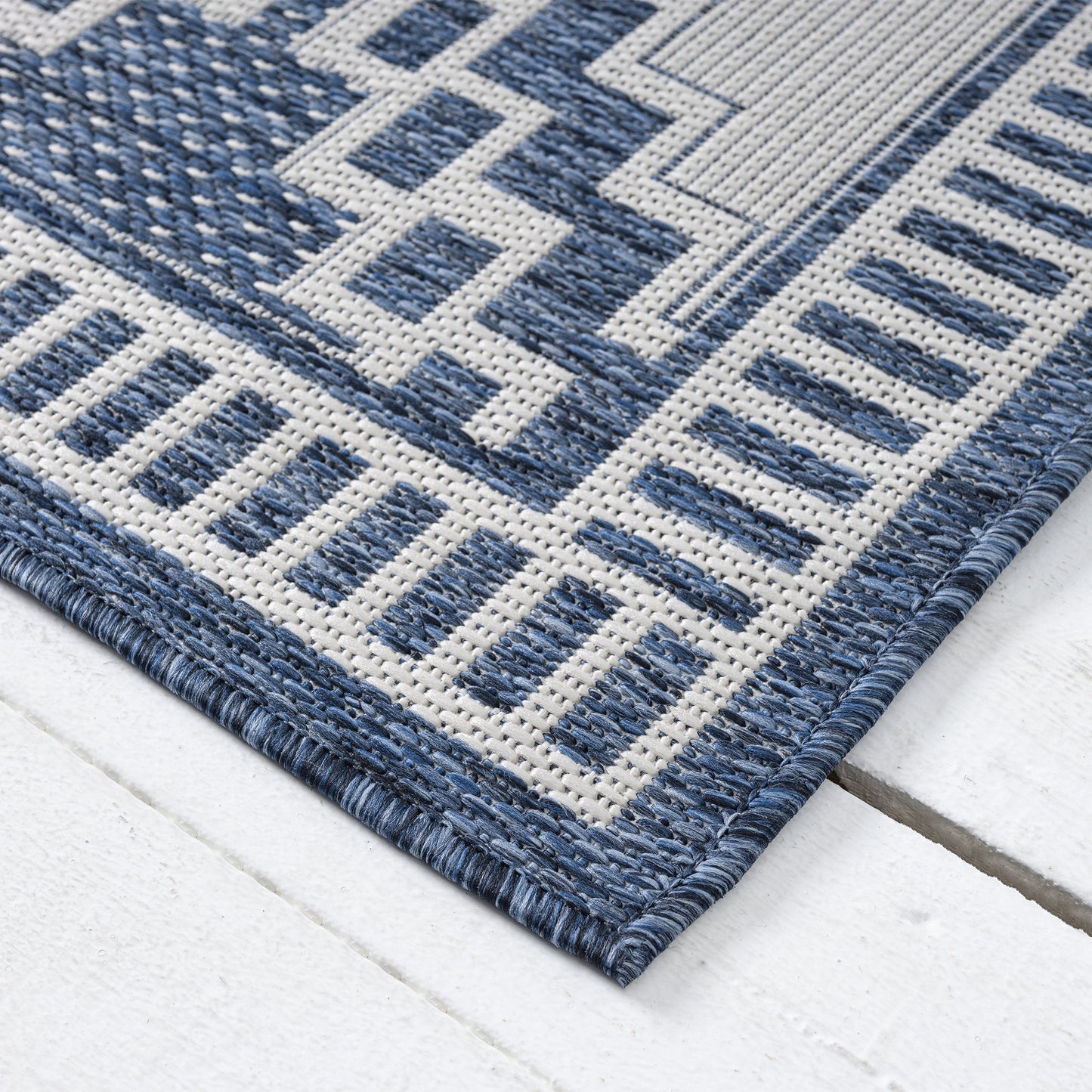 Patio Arctic in Blue : Runner Rug