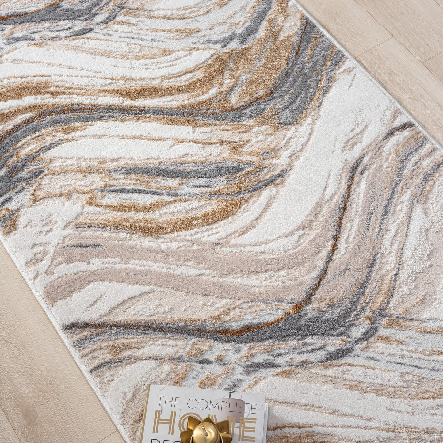 Relic Terra in Beige : Runner Rug