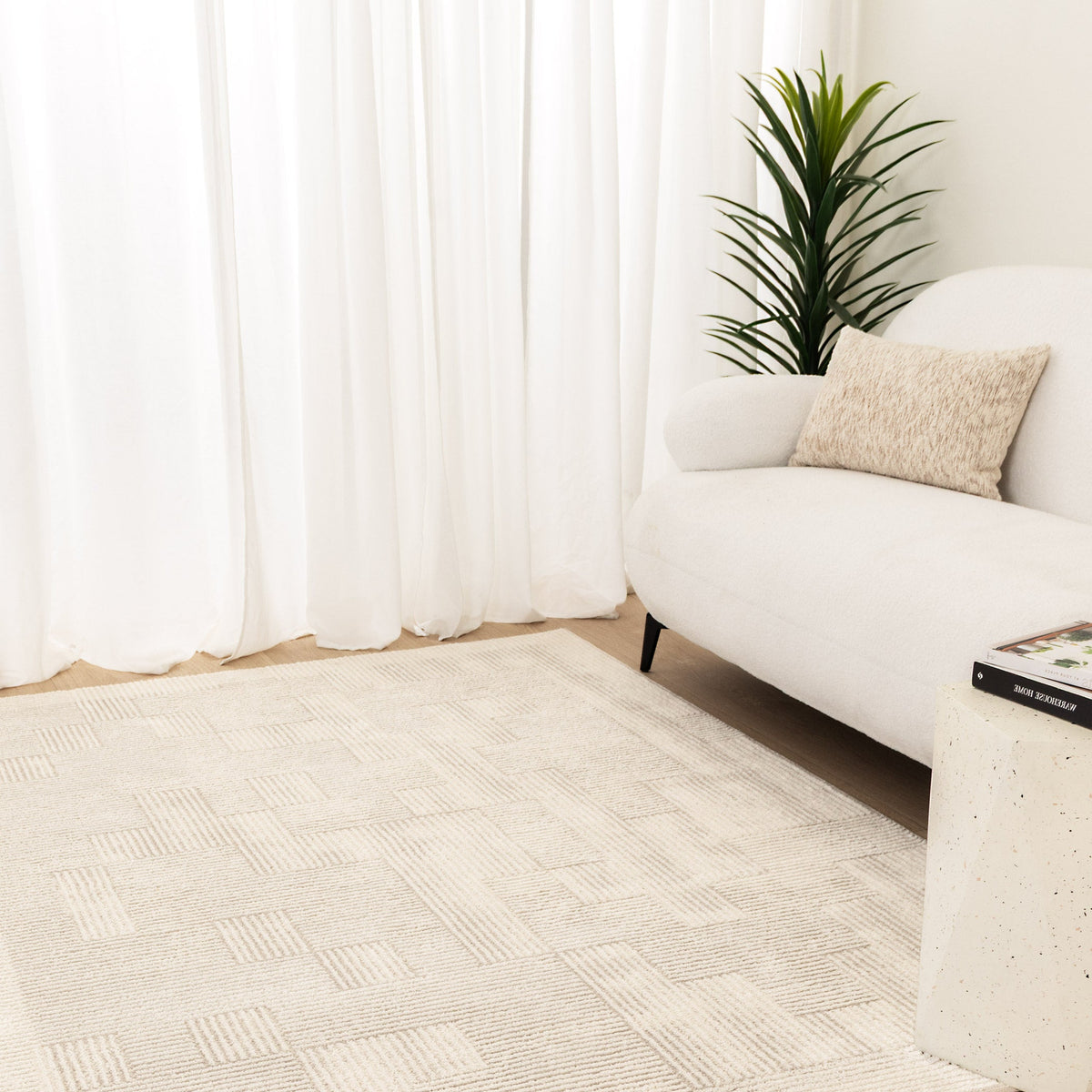 Edition Abstract Lines in Beige colour Rug