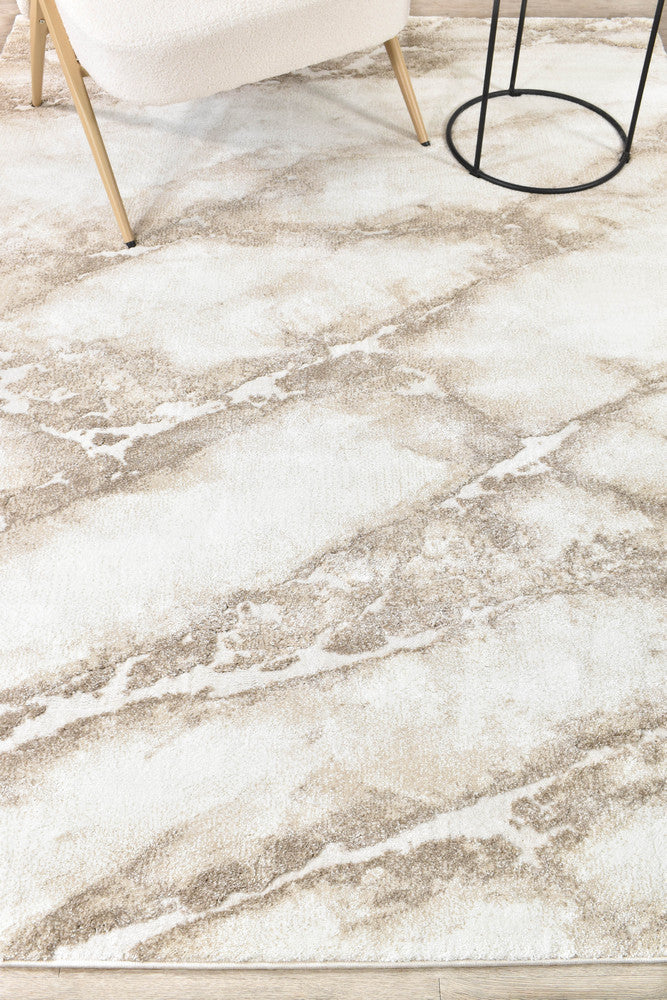 Sofia Emberwood in Beige Rug