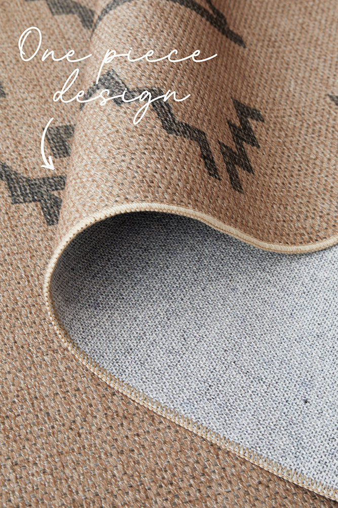 Solar Firuz Washable in Brown Rug