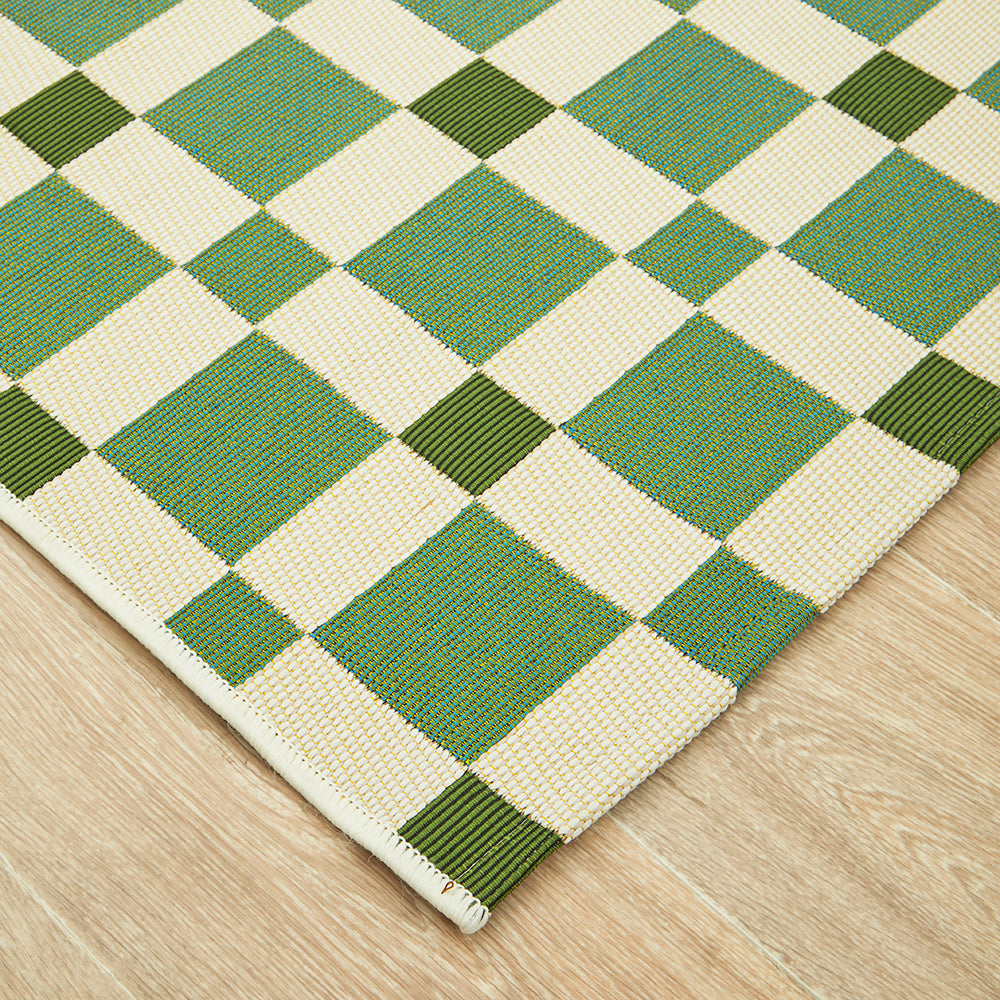 Vista Tito Green Colour Rug