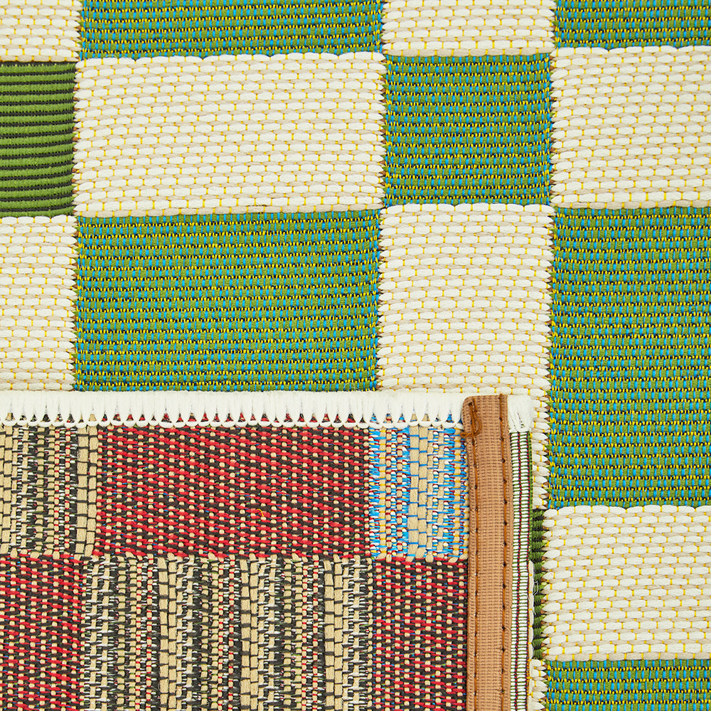 Vista Tito Green Colour Rug