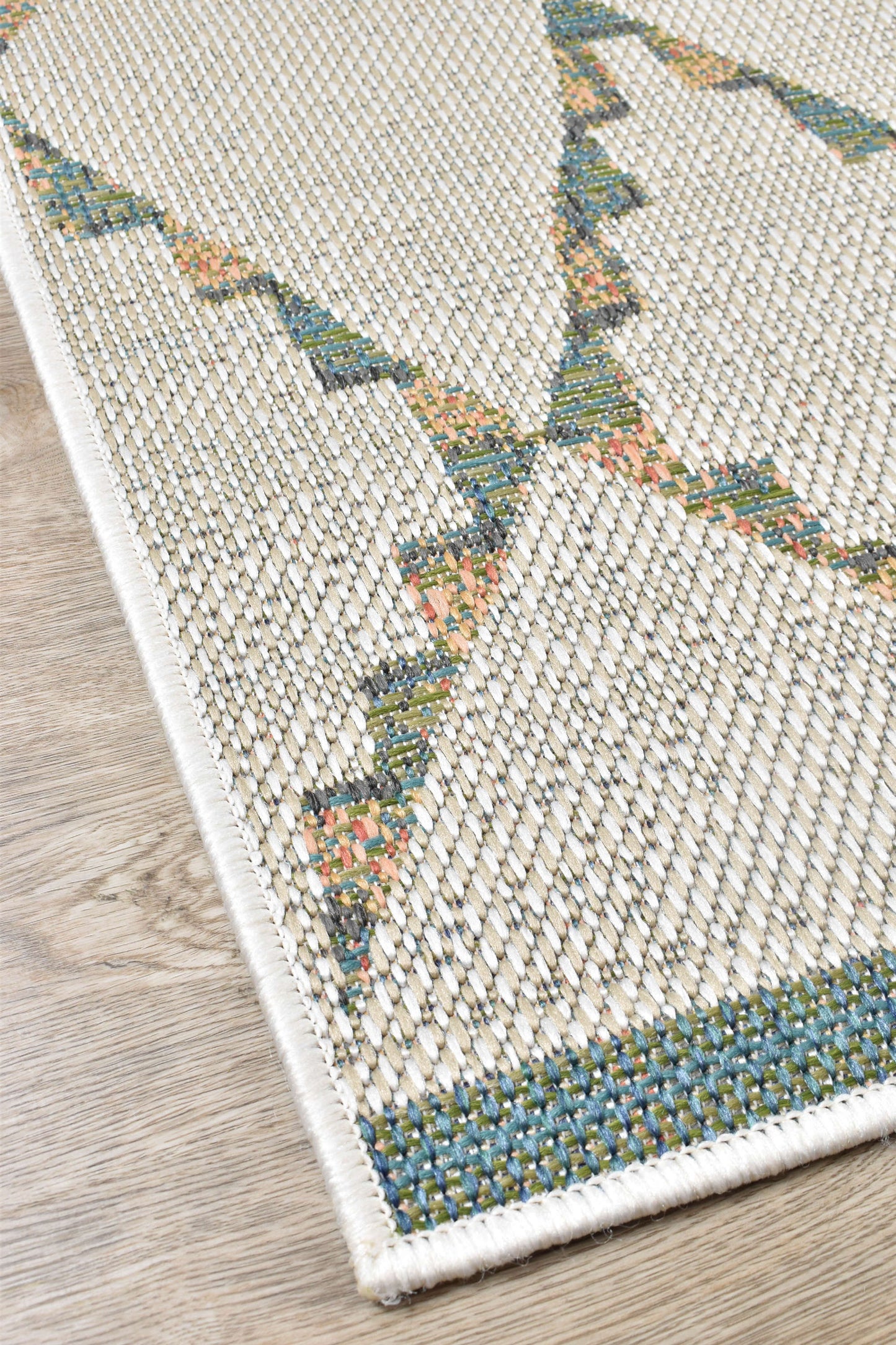 Montana in Diamond Rug