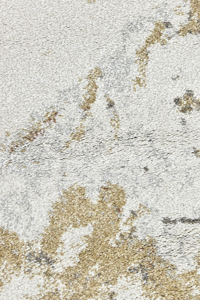 Chester 82 in Gold Rug