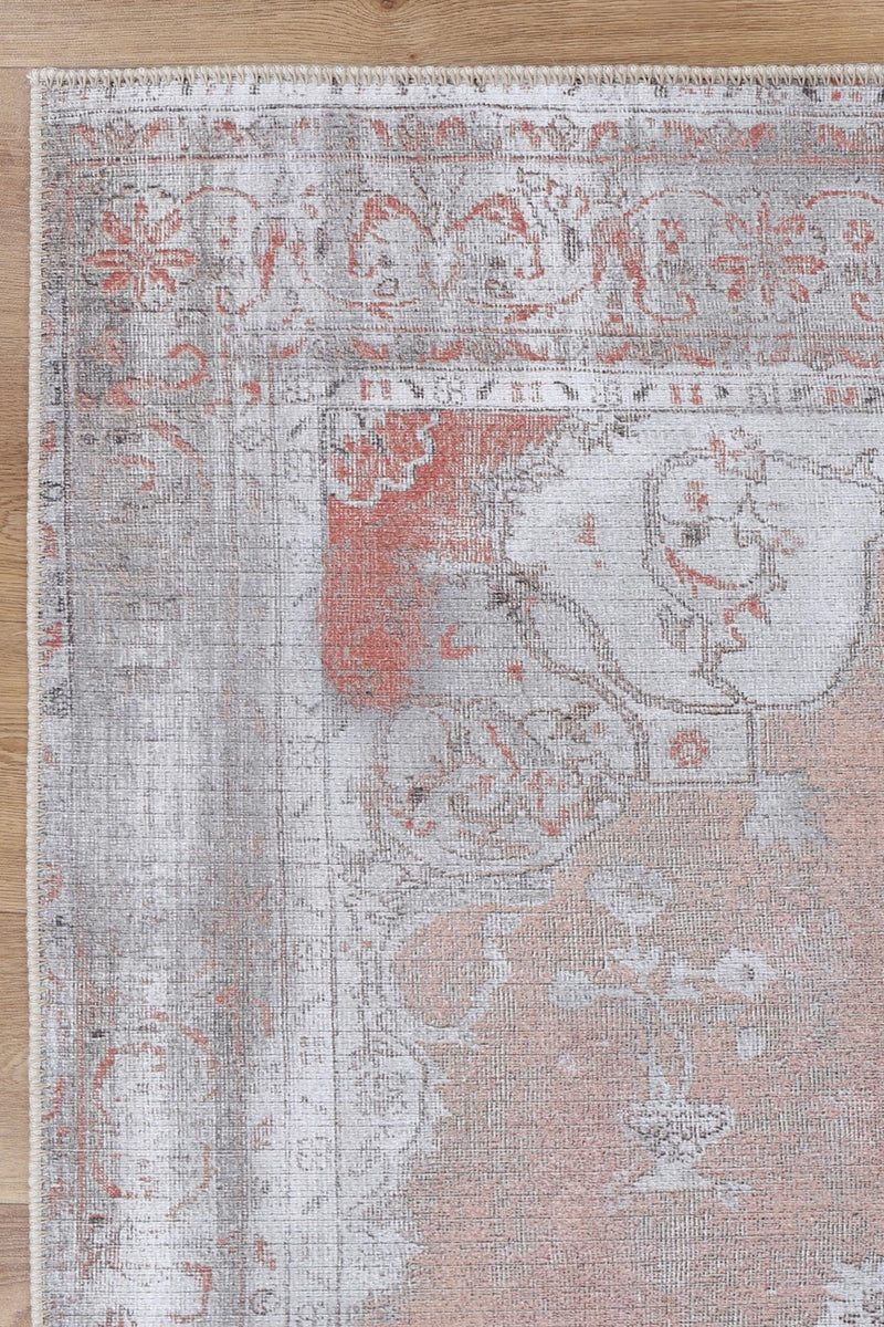 Euphrates Isin Terracotta In Multicolour Rug
