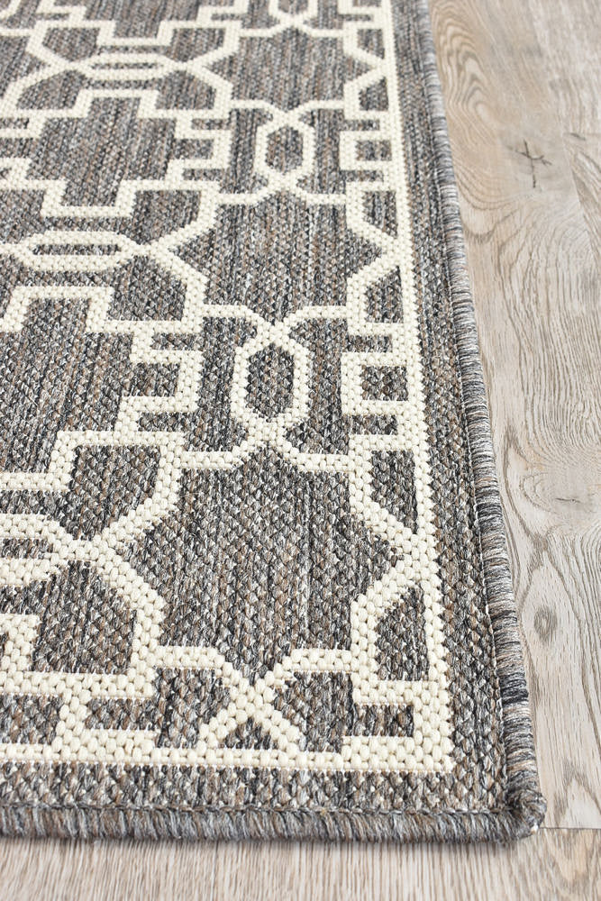 Alaska 208 in Brown & Cream : Runner Rug