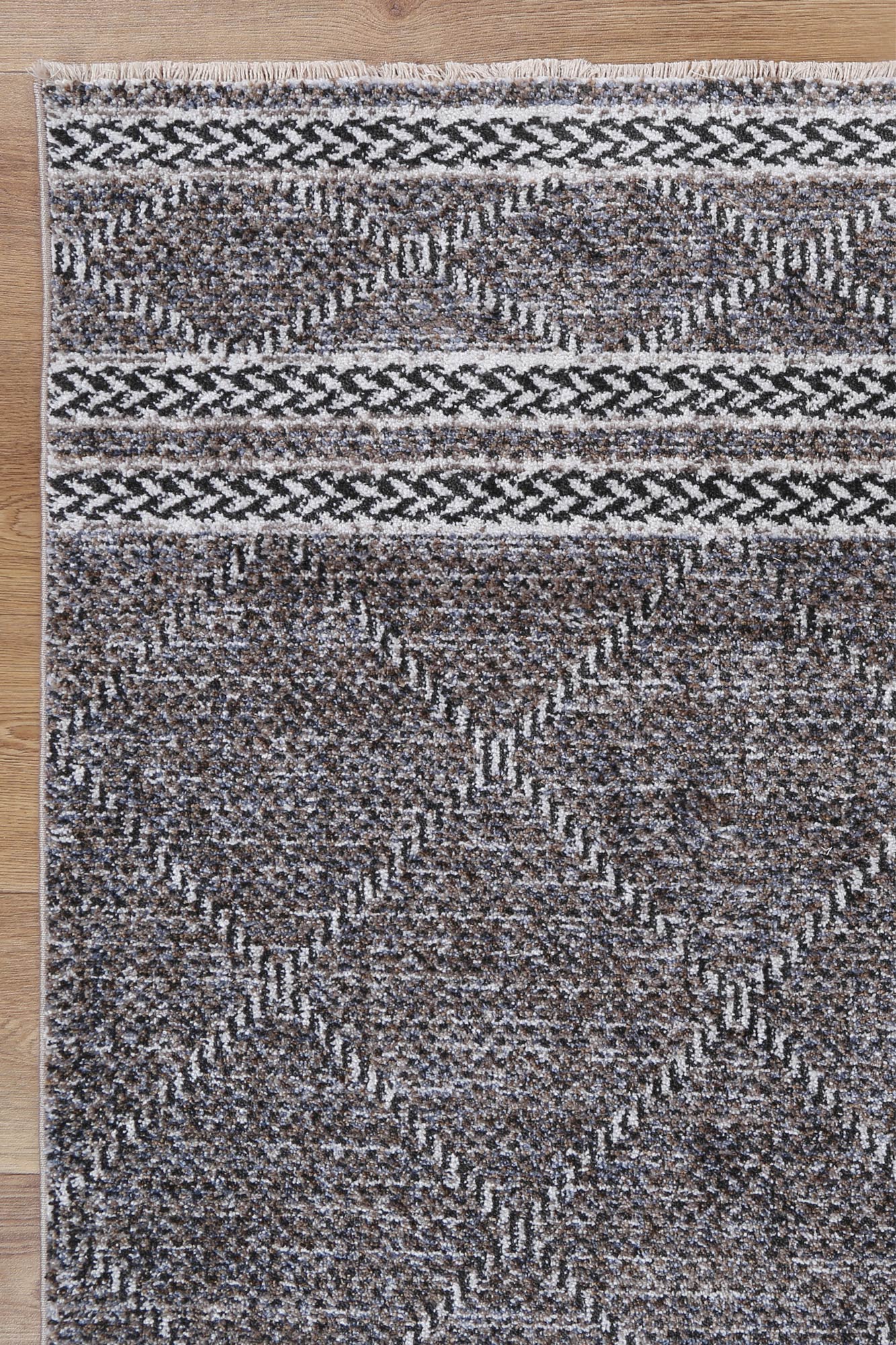 Maryland Aleppo Contemporary Soft In Charcoal Rug