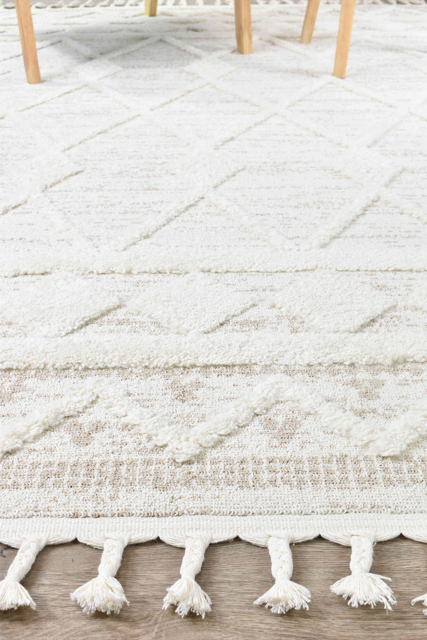 August in Natural Rug