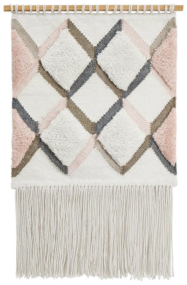 Hand Crafted Wall Hanging in Pink : 36 Rug
