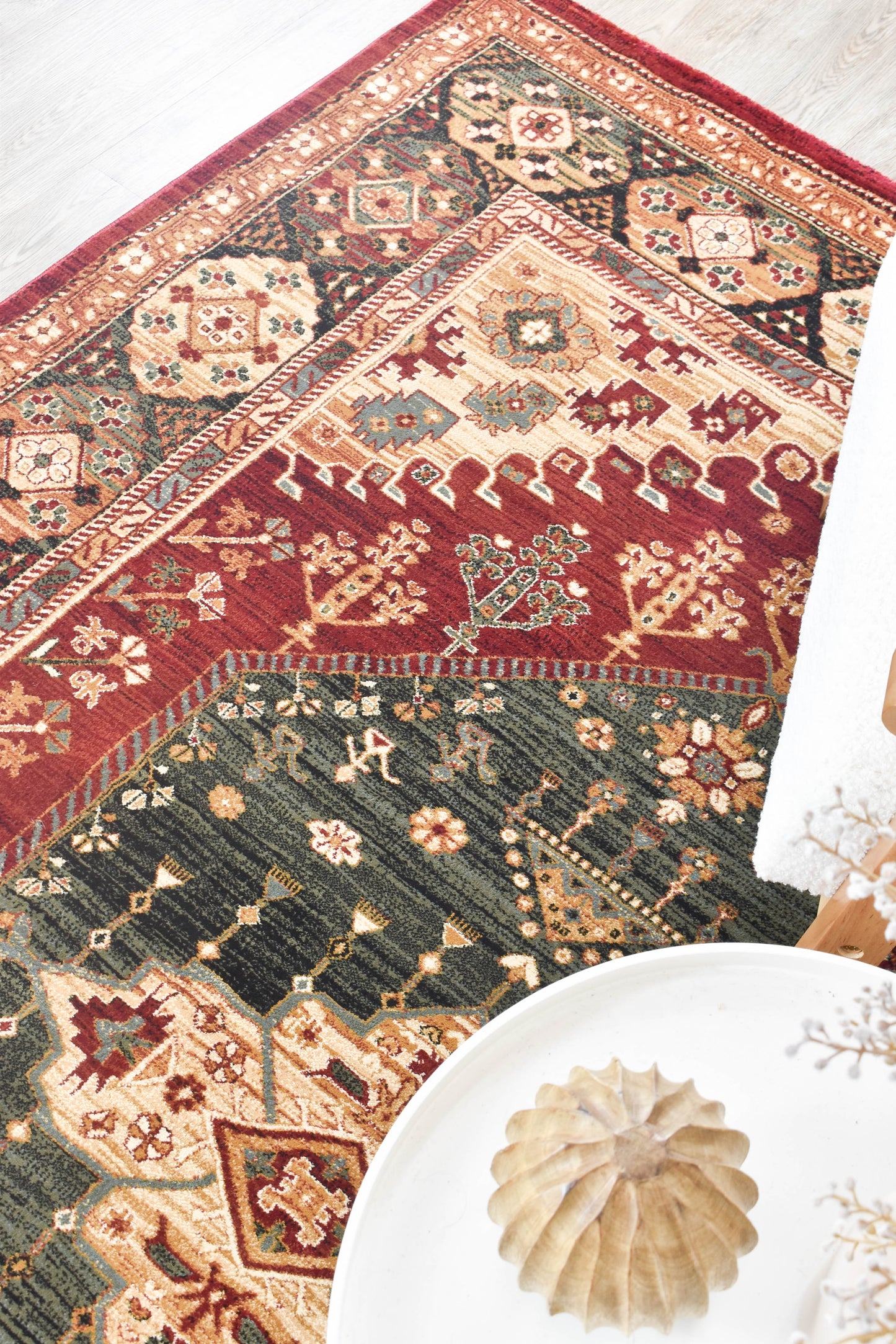 Vienna Opulent Charm Traditional in Red & Cream Rug