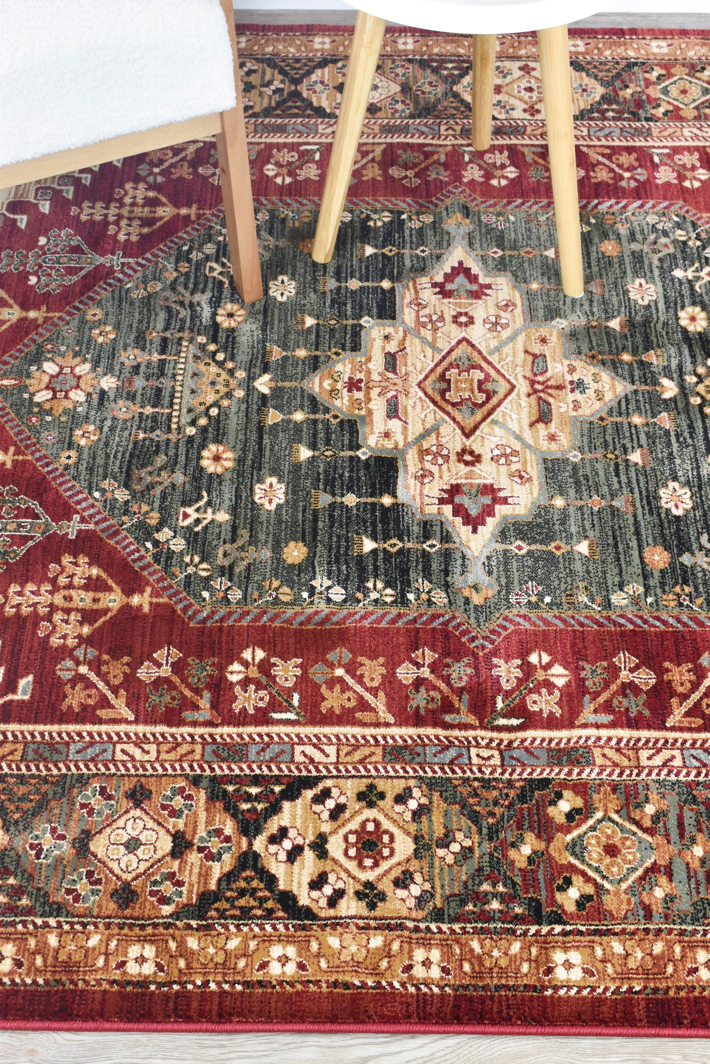 Vienna Opulent Charm Traditional in Red & Cream Rug
