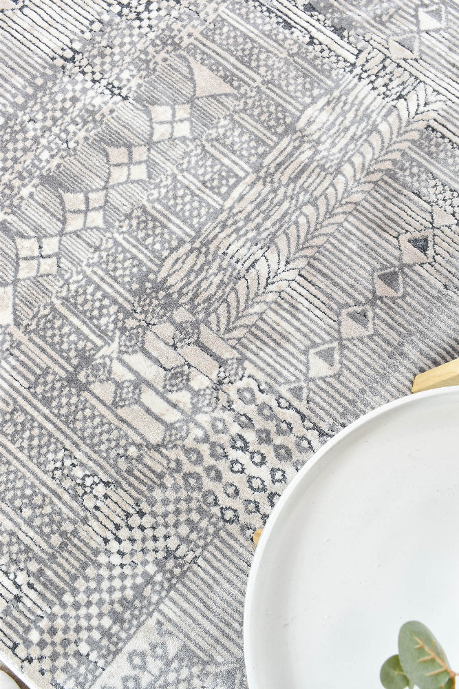 Vintage 240 Natural Rug