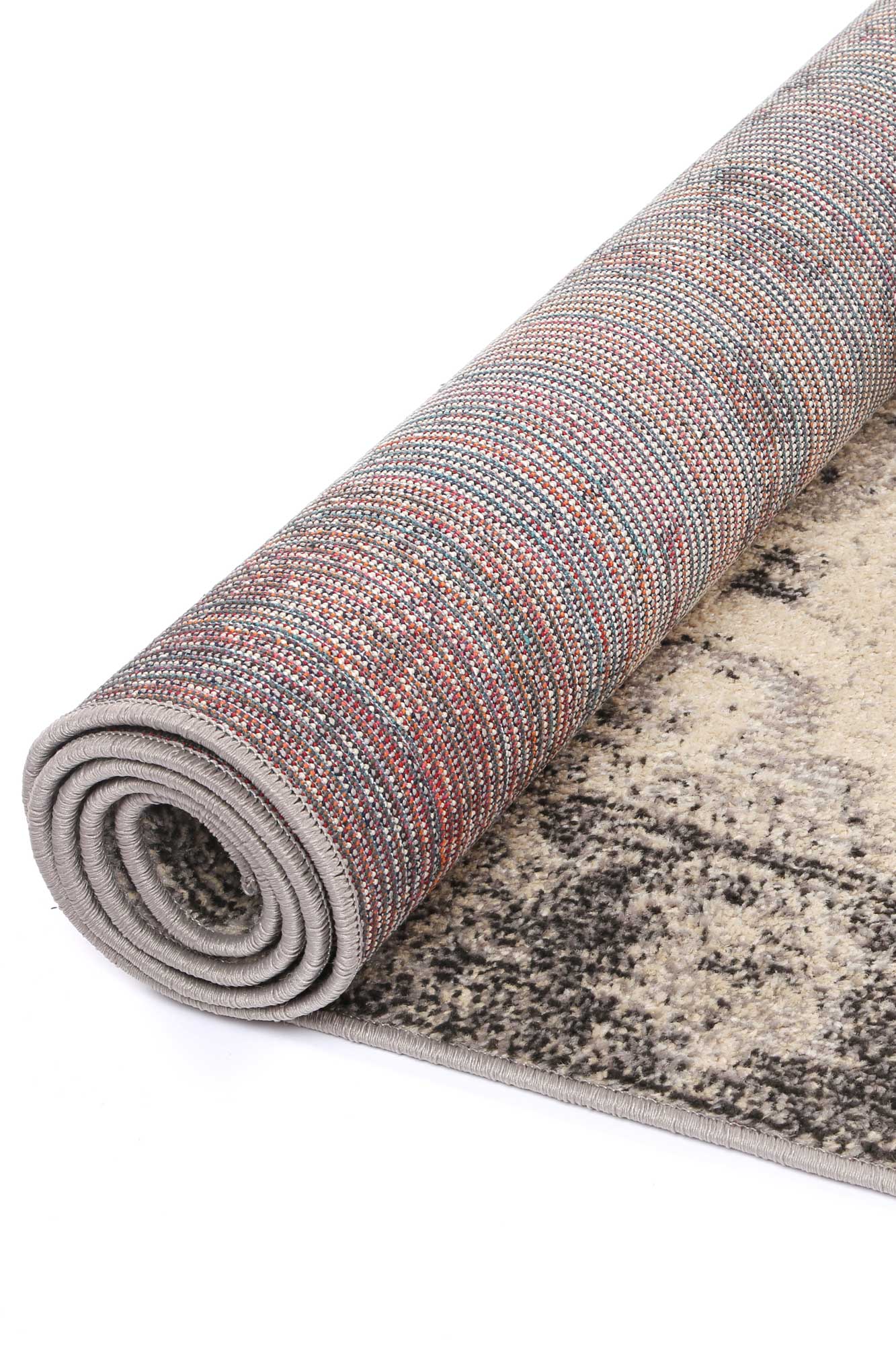 Lila Traditional Rug In Beige And Black