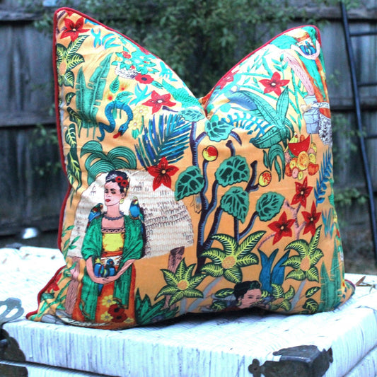 Frida's Surreal Vibrance 100% Cotton Multicolour In Cushion Cover