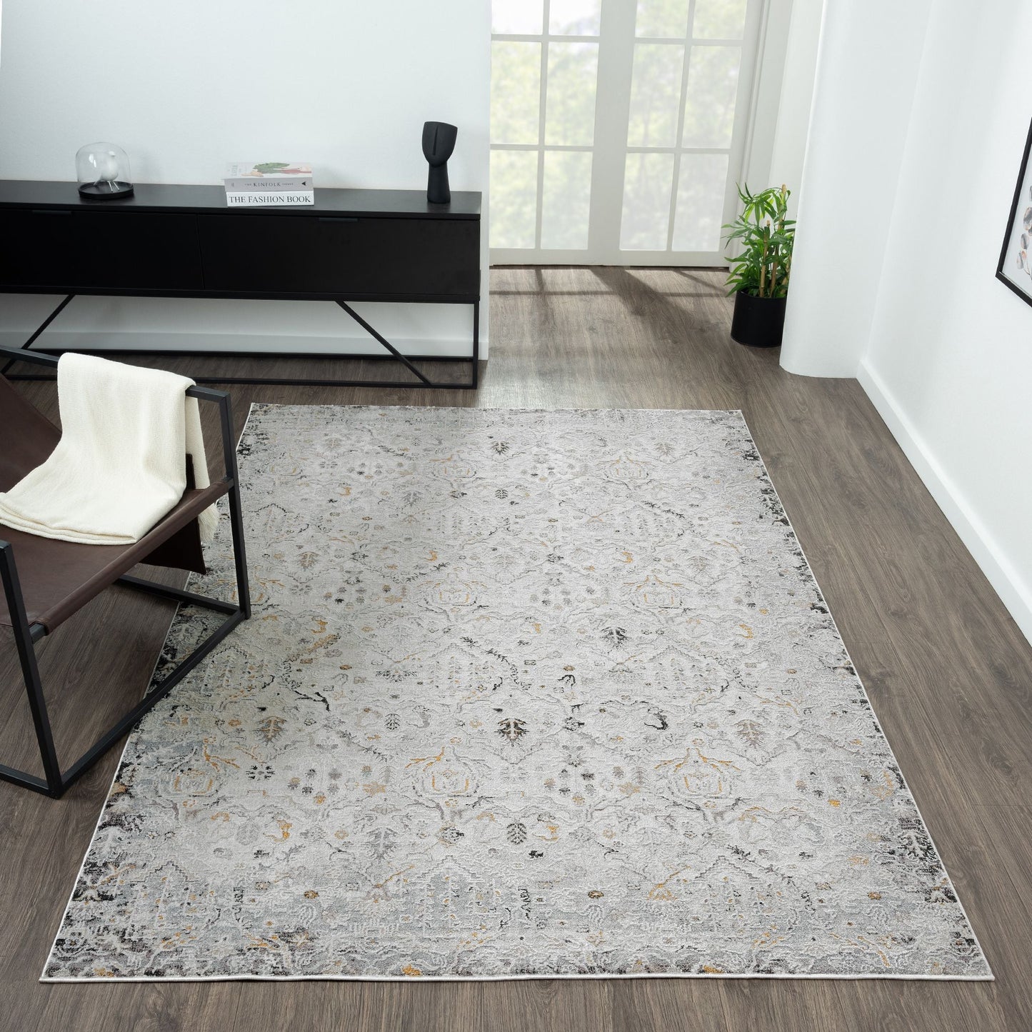 Easton 462 In Silver Rug